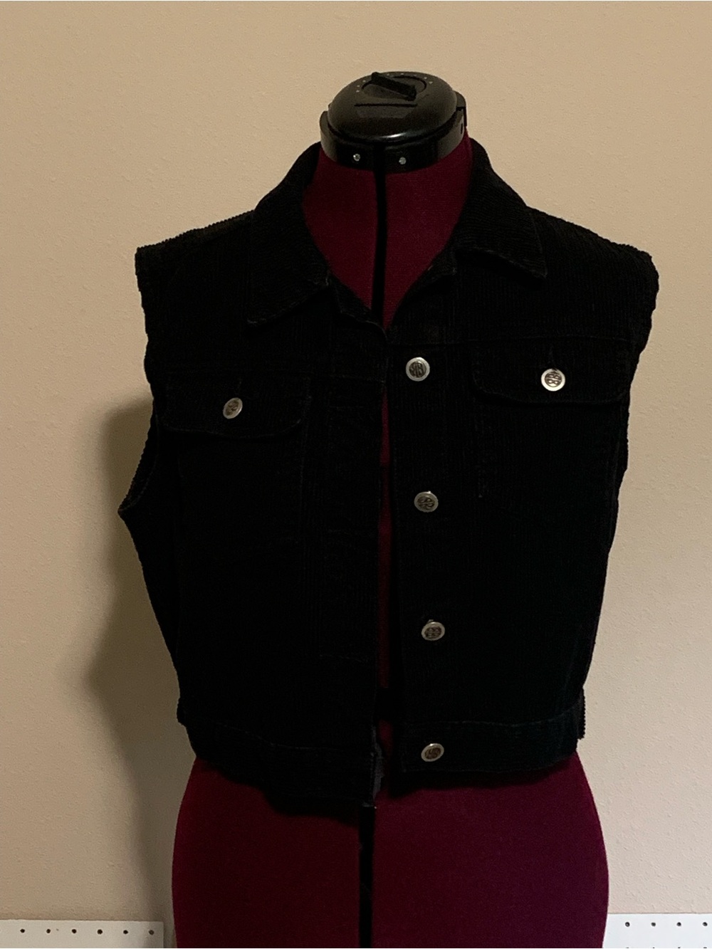 Vintage Bill Blass Black Corduroy Sleeveless Jacket Vest